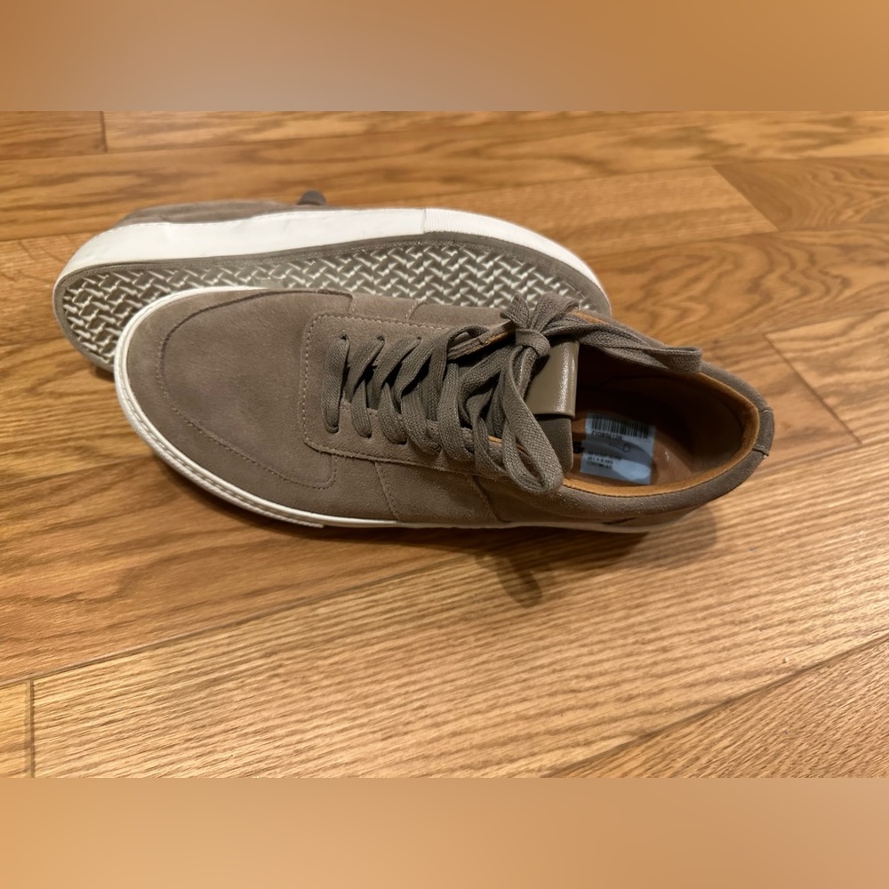 Express Shoes - Picture 11 of 13